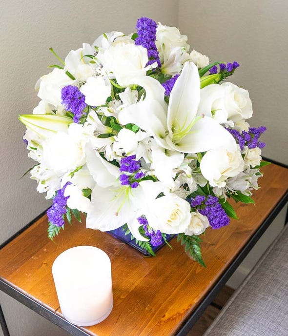 Clear Blue Skies Bouquet – Floramor